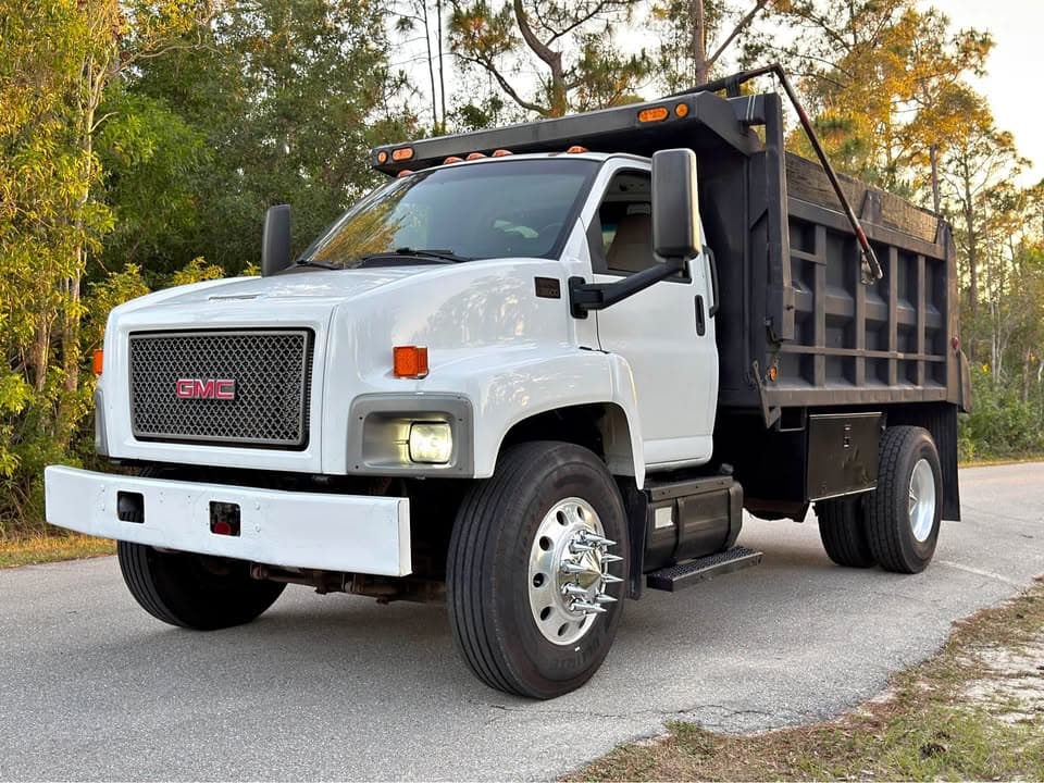 2003 GMC C8500