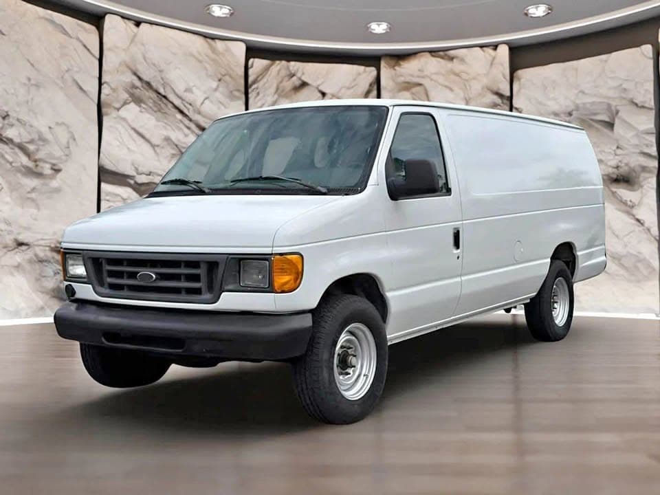 2005 Ford E350 Super Duty 3D